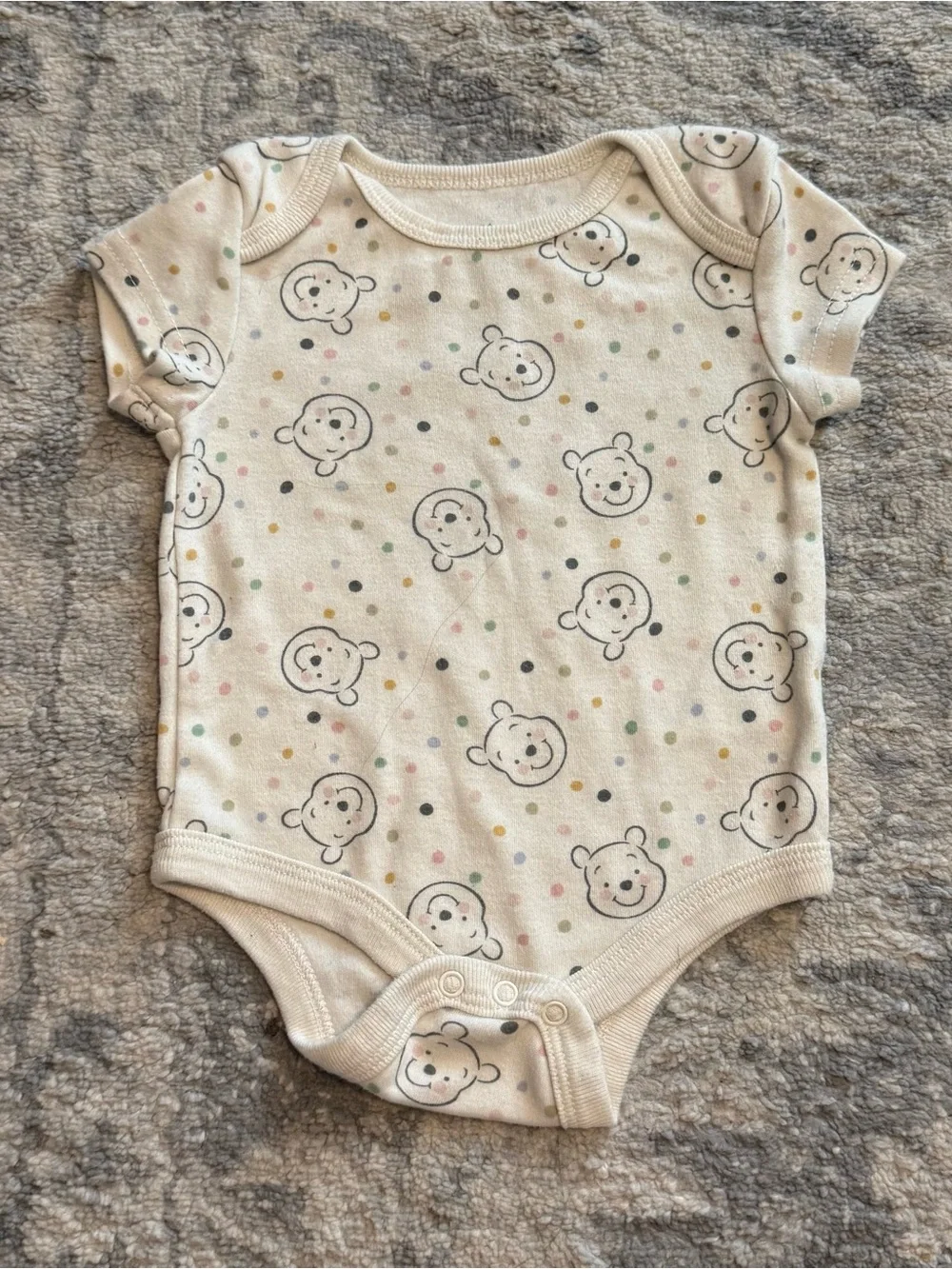 Disney Baby Winnie the Pooh Bundle 3-6M 2 Bodysuits 2 Bibs